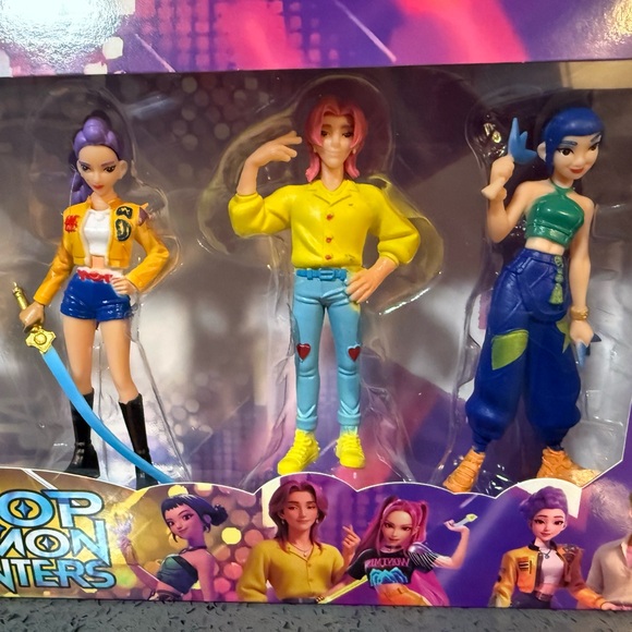 K-Pop Demon Hunters Action Figure Set - Multicolor - Picture 2 of 4